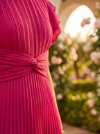 Vestito Selena: Eleganza e Stile per Ogni Occasione