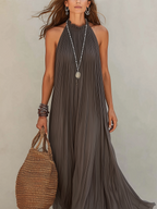 LIRA | Abito Halter Plissé Maxi Grigio - Eleganza e Stile Unici!
