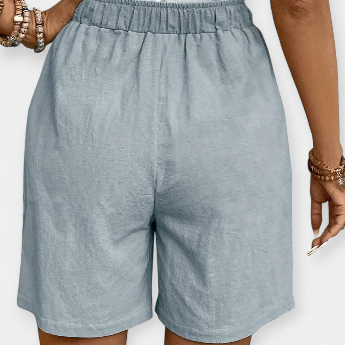 Leggeri Pantaloni Estivi: Comfort e Stile per Ogni Occasione!