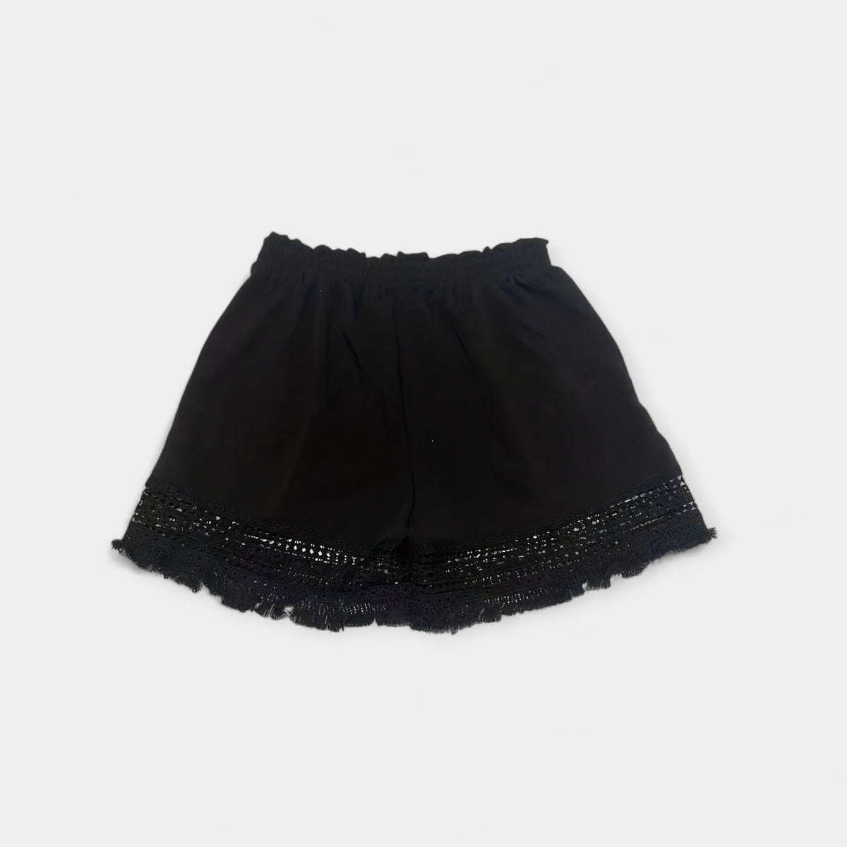Eleganti Pantaloni in Pizzo: Stile e Femminilità per Ogni Occasione