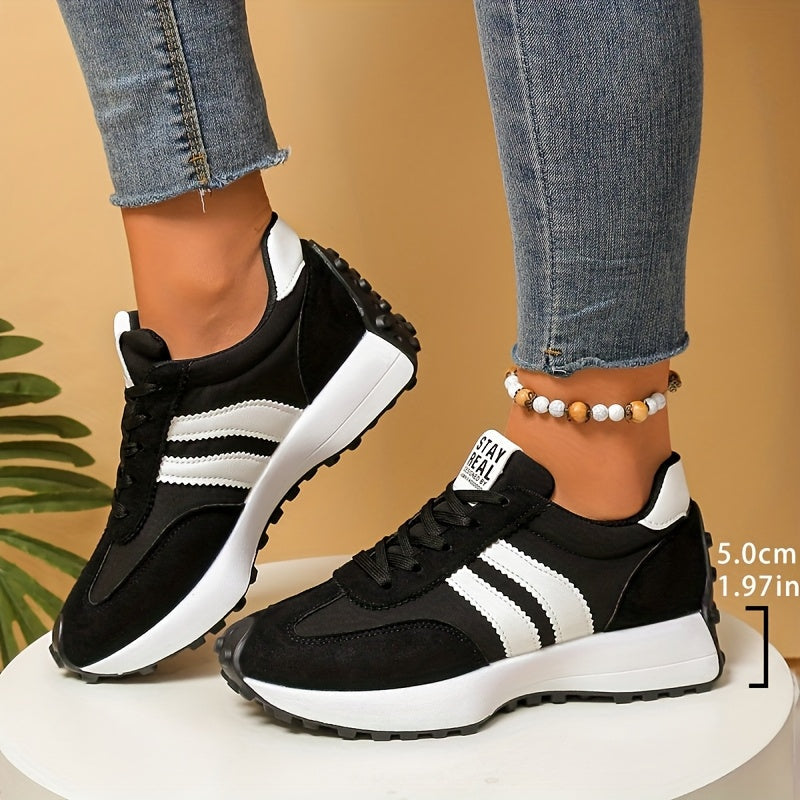 Nova – Sneakers Retro con Plateau e Suola Ammortizzata per il Massimo Comfort