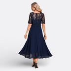 Mariana – Abito in Pizzo Elegante con Maniche Corte per un Look Unico