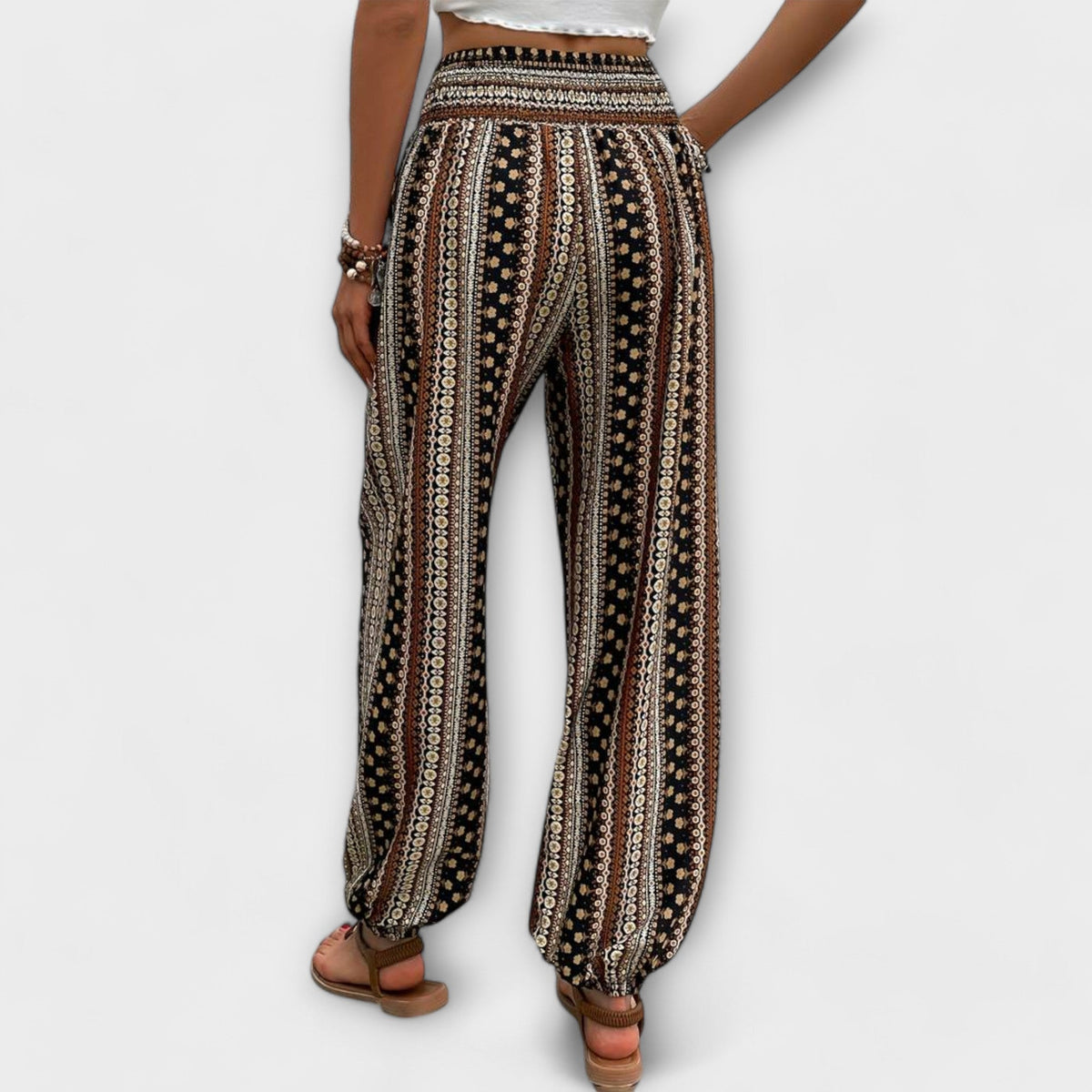 Escarlete - Pantaloni Etnici alla Moda con Grafica Unica