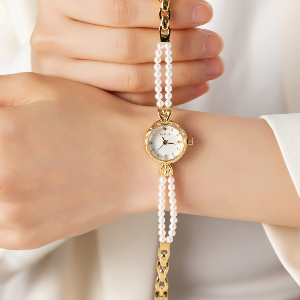 Maria - Loressa: Eleganza e Stile Unici per Ogni Occasione