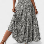 Fiorita Elegante: Gonna alla Moda per un Look Fresco e Stagionale