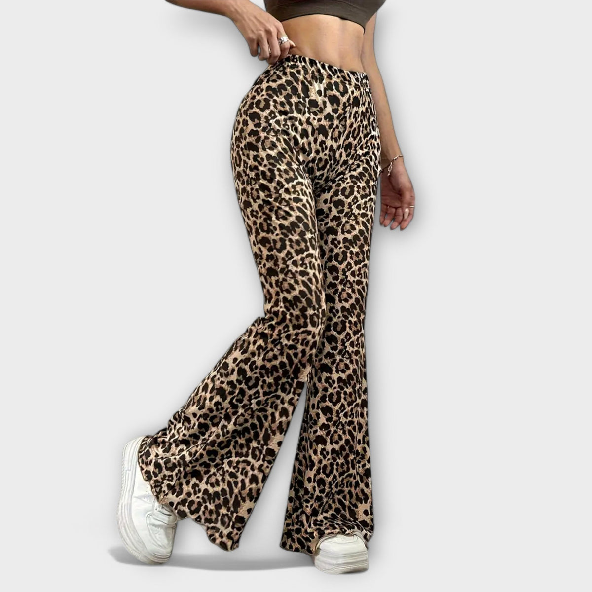 Francisca - Pantaloni Bootcut con Stampa Leopardata: Stile e Comfort per Ogni Occasione!