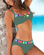 Catarina - Bikini Vibrante e Seducente
