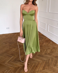 Liora | Abito Midi Chic Senza Spalline per un Look Elegante