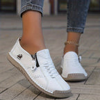 Nila – Eleganza Confortevole con Zip Pratica
