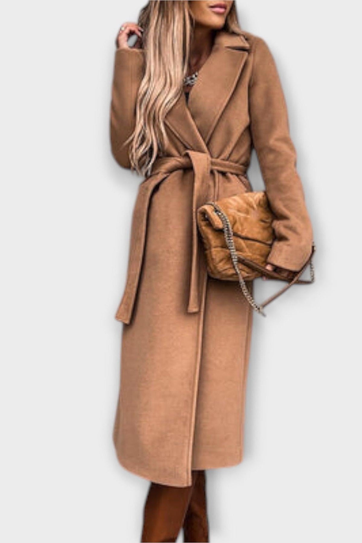 Giacca Eliza Millea: Eleganza e Stile per Ogni Occasione!