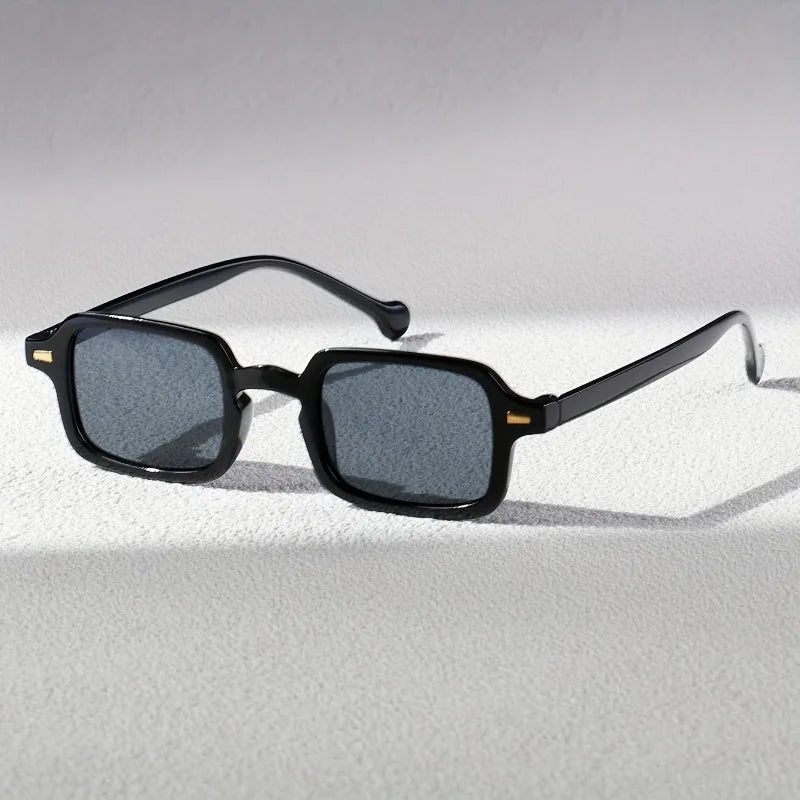 AMANTEA | Occhiali da Sole Rettangolari Eleganti e Trendy