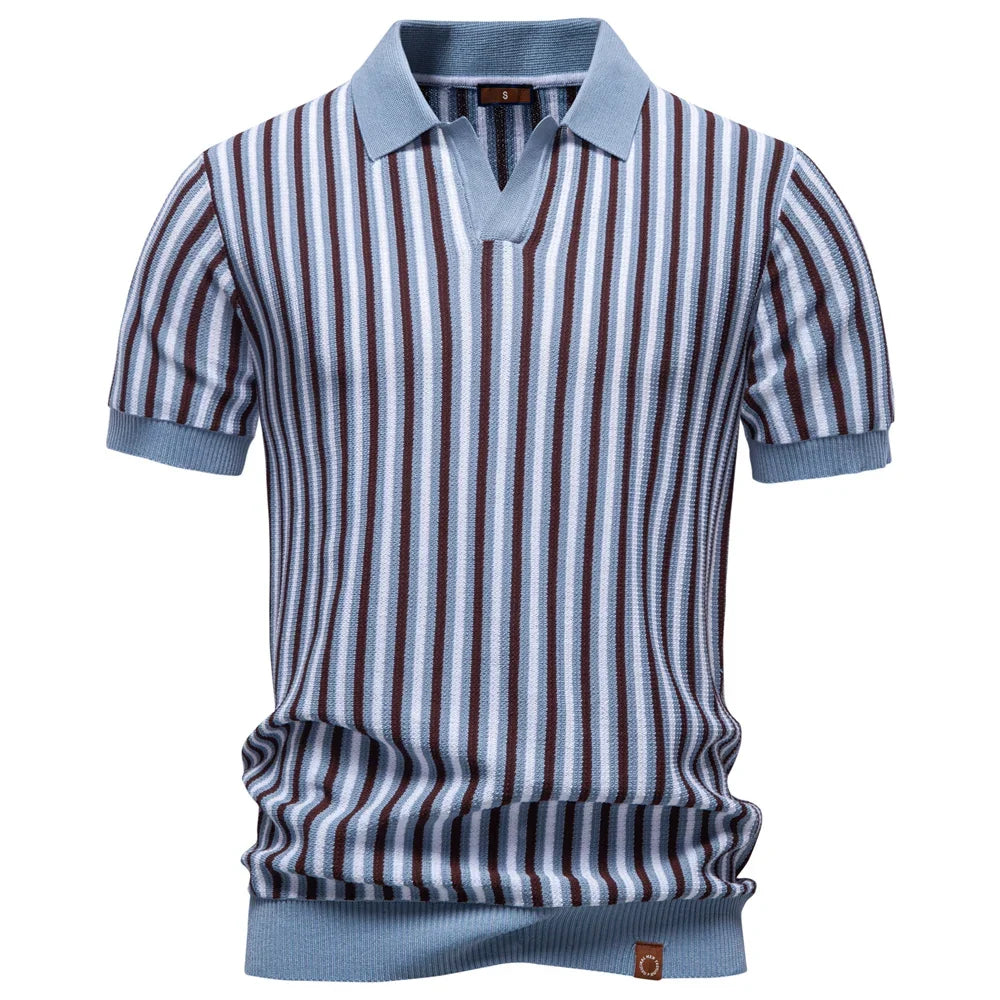 Corso di Stile: Polo a Righe Vintage per un Look Unico