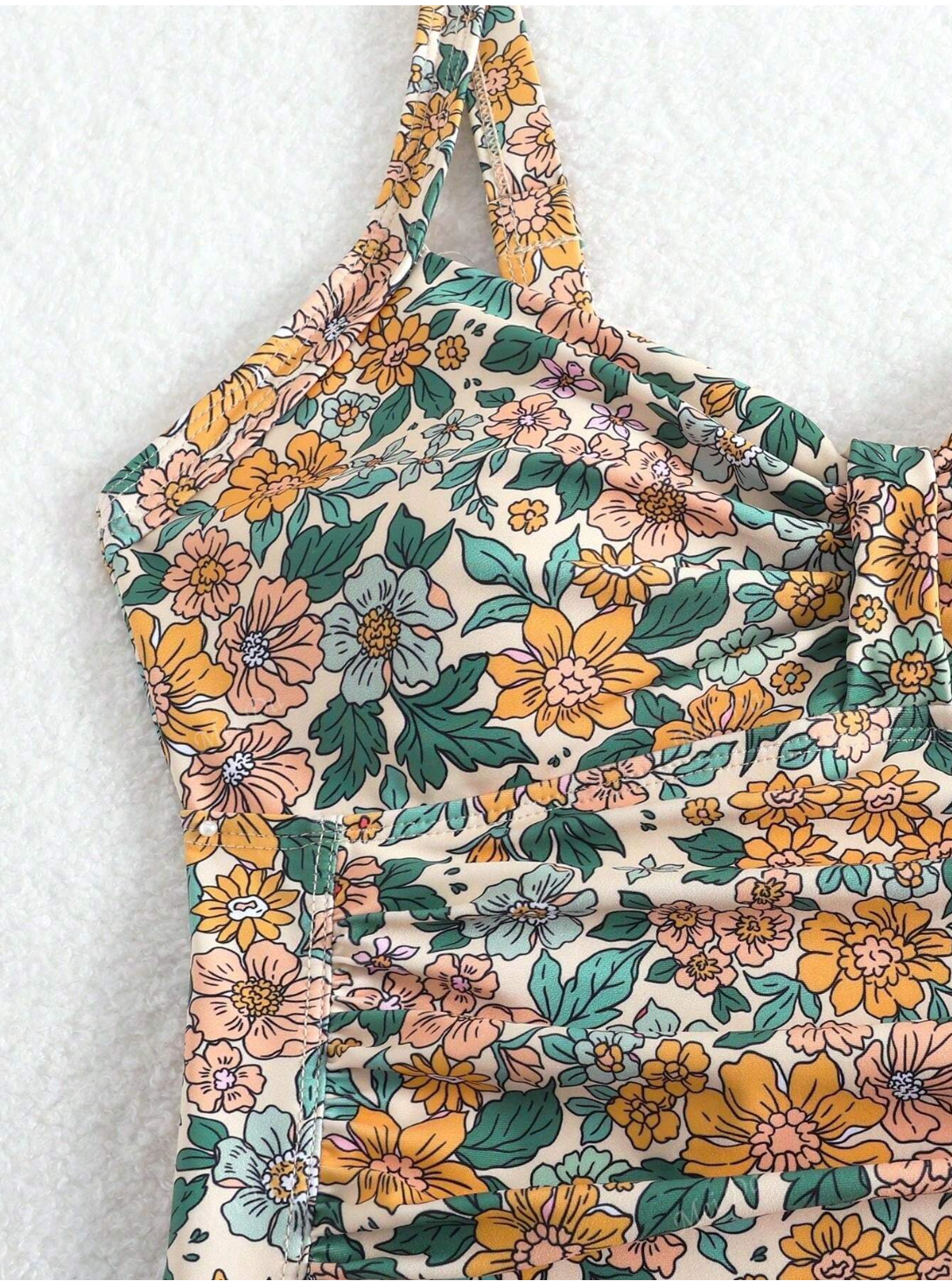Luísa - Costume da Bagno Floreale con Scollo Halter: Stile e Comfort per l'Estate!