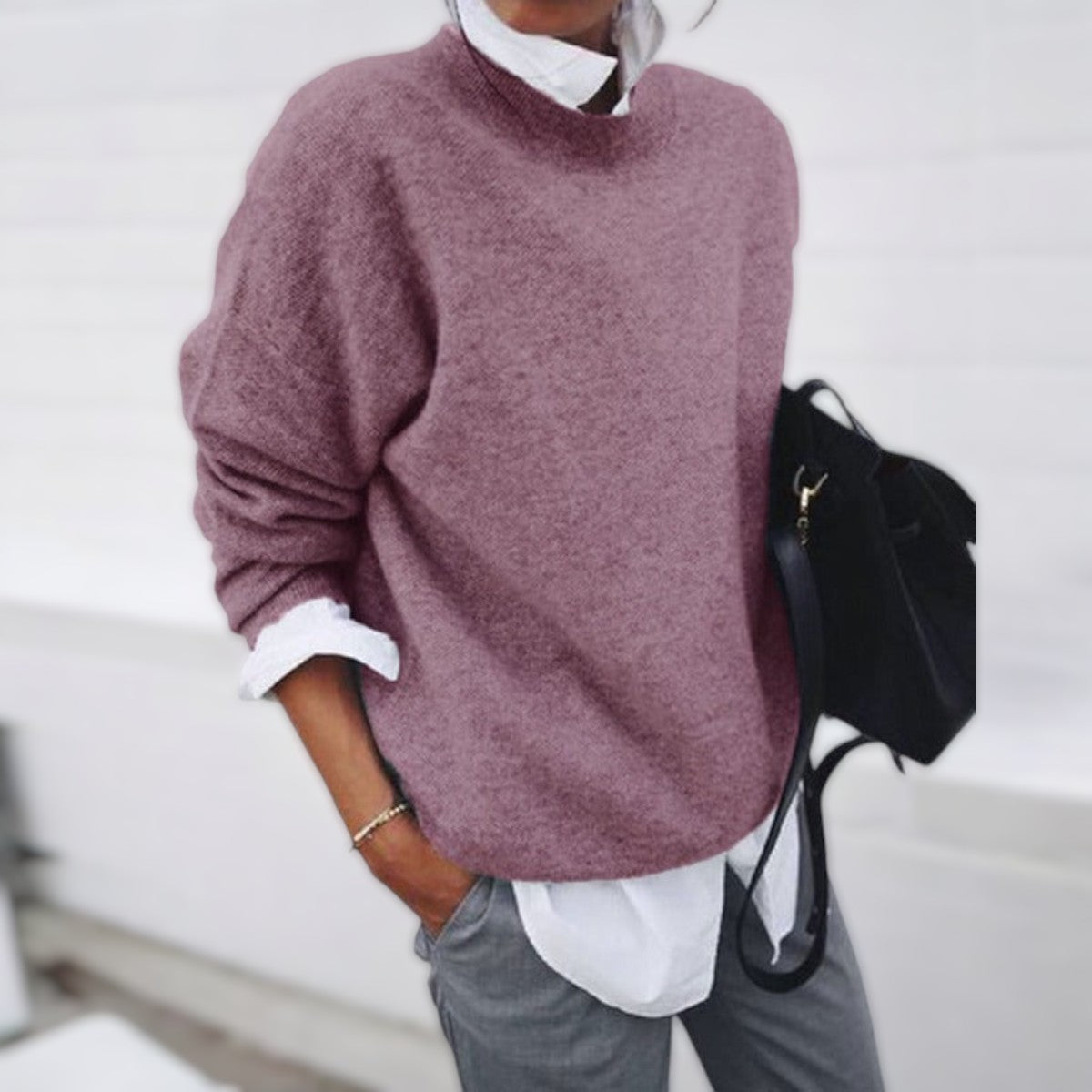 Maglione in Cashmere con Collo Tondo: Eleganza e Comfort per Ogni Occasione