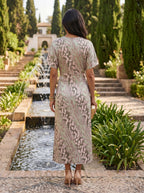 Vestito Arrayán: Eleganza Unica per Ogni Occasione