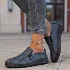 Nila – Eleganza Confortevole con Zip Pratica