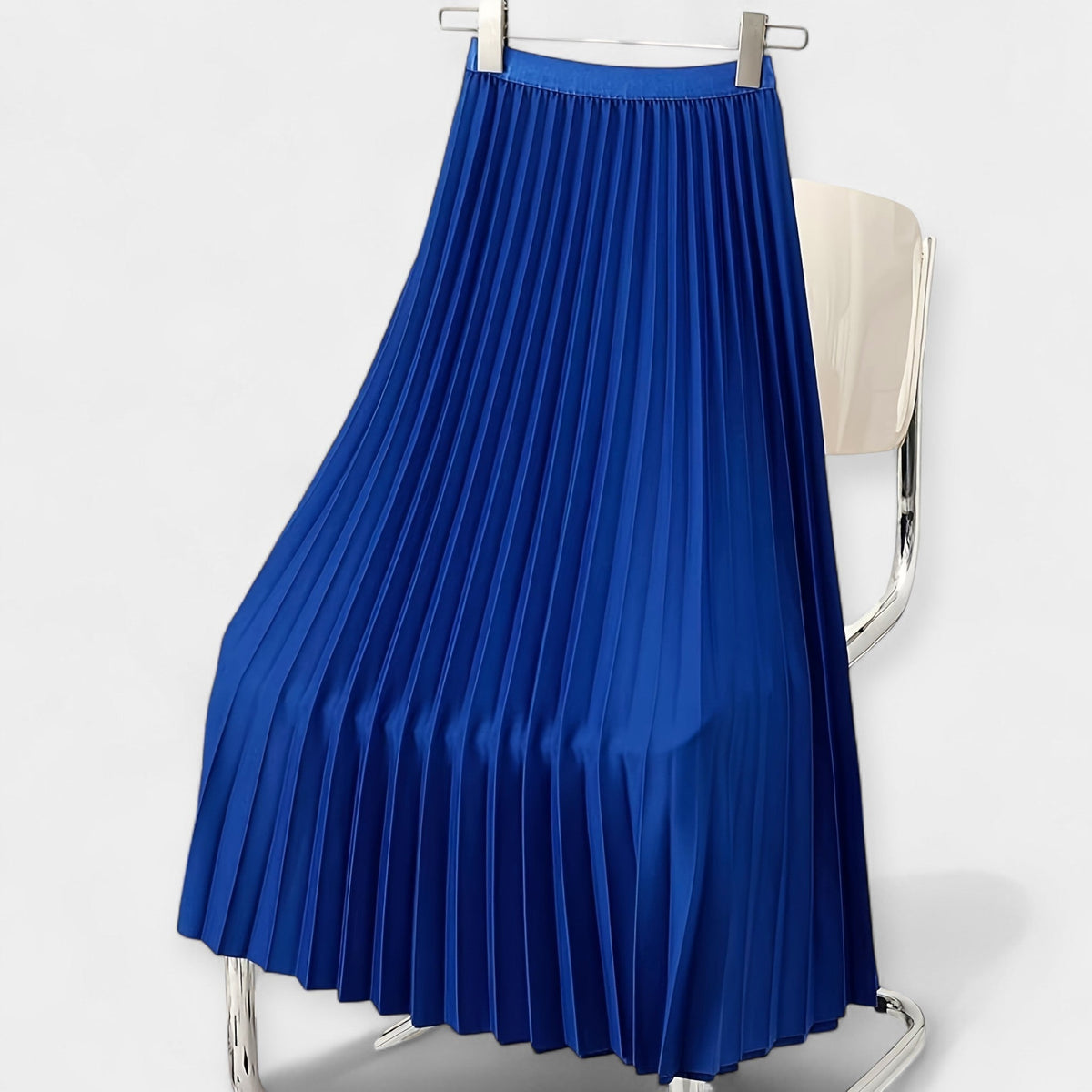 Elegante Gonna Lunga Plissettata in Satin: Stile e Comfort per Ogni Occasione!