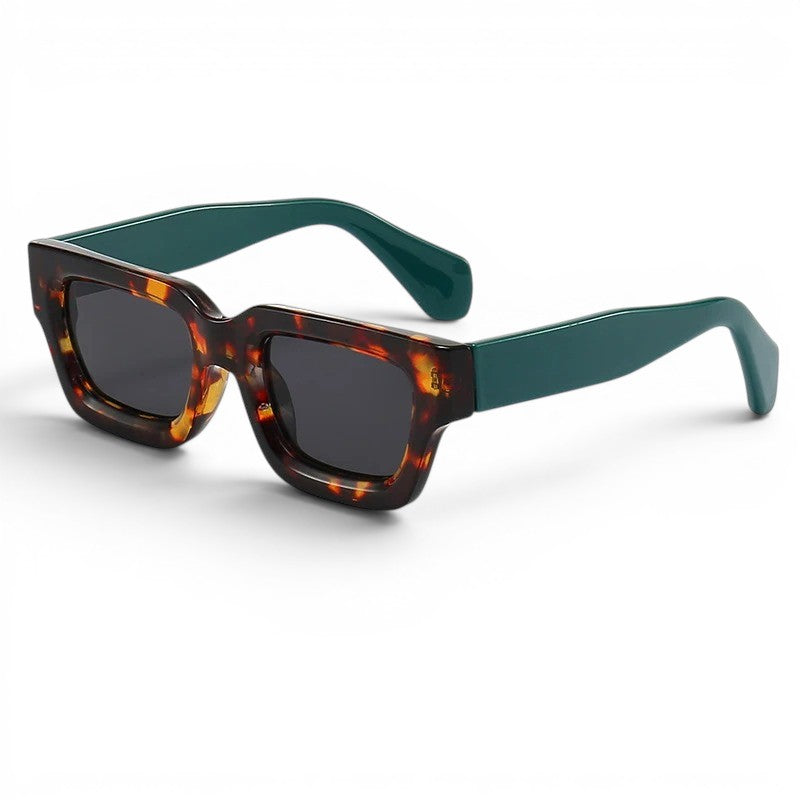 Occhiali da Sole SALERNO con Montatura Spessa - Stile e Protezione per Ogni Occasione!