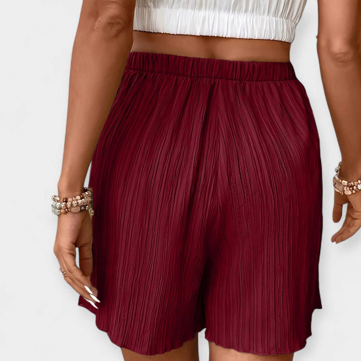 Eleganti Pantaloni Pieghettati per un Look Raffinato