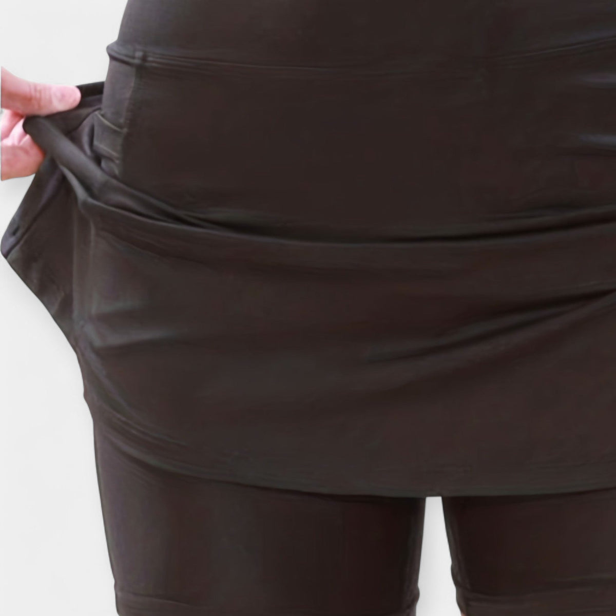Eleganti Pantaloni Alti con Gonna: Stile e Comfort per Ogni Occasione