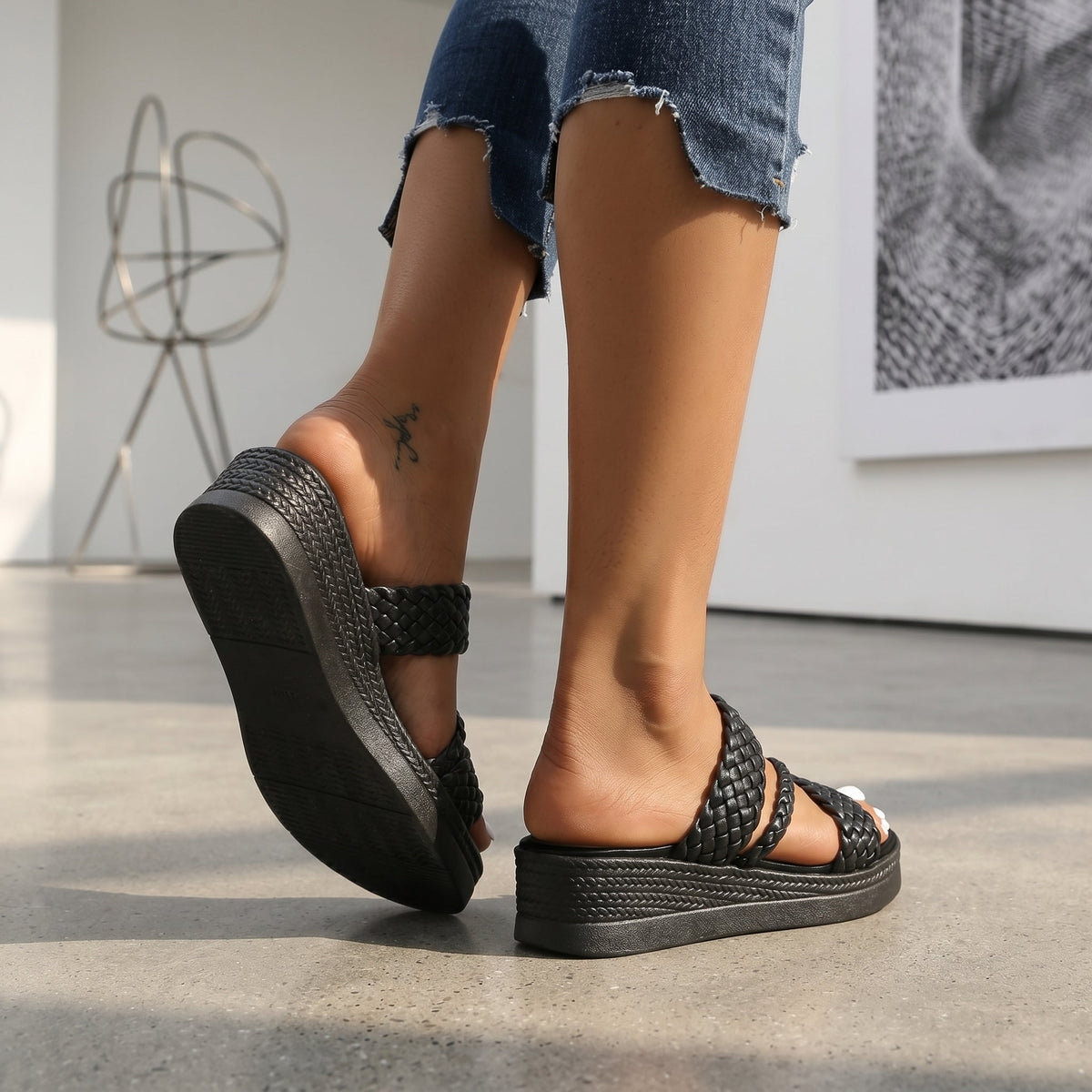 Diana - Sandali Eleganti con Cinghie Intrecciate per un Look Unico