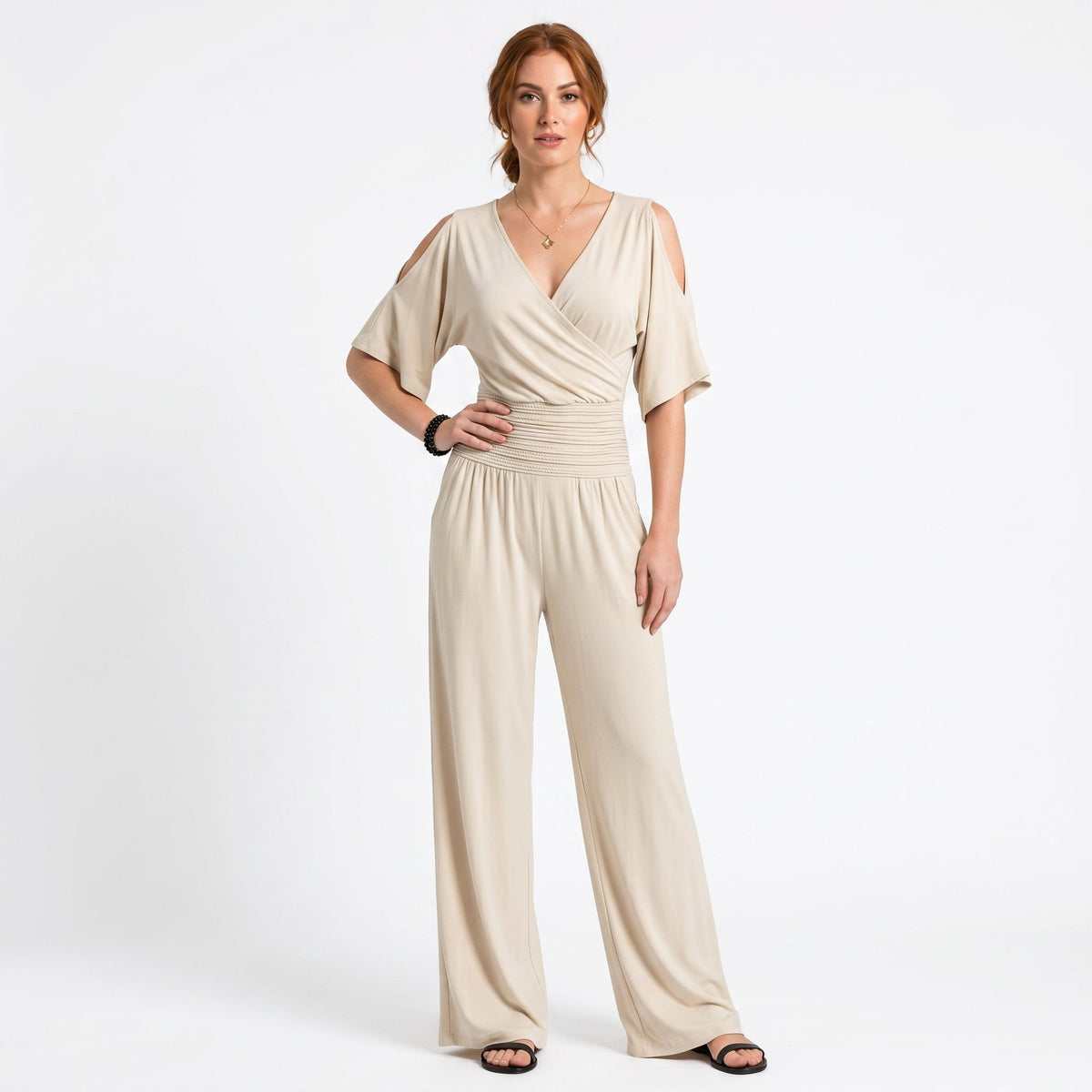 Beatriz - Tuta Fluida con Scollo Incrociato: Eleganza e Comfort per Ogni Occasione!