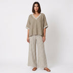 Clara - Completo Elegante in Lino con Tunica e Pantaloni a Righe per un Look Unico
