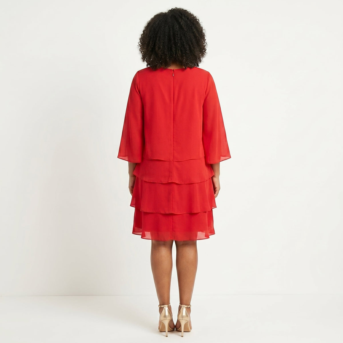 Rosário - Abito a Strati con Maniche a Campana: Eleganza e Stile Unici