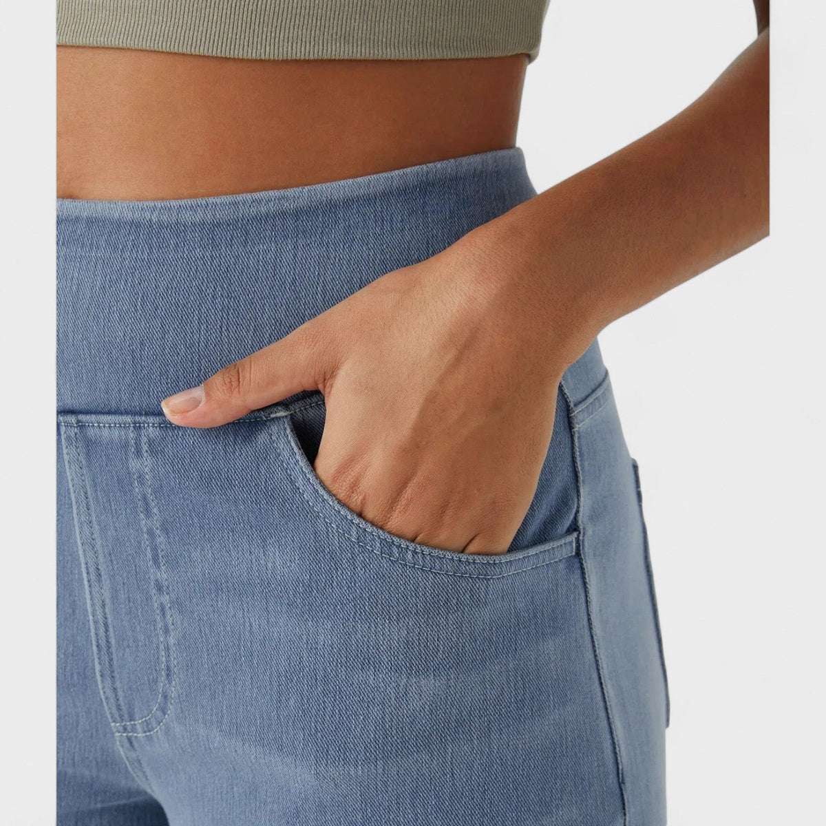 Irene - Pantaloni Denim a Gamba Larga: Stile e Comfort per Ogni Occasione!