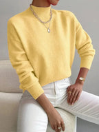 Sure! A catchy and SEO-friendly translation for "MAGLIONE" in Italian could be: **"Maglione Elegante per Ogni Occasione - Comfort e Stile"**. This title highlights elegance, versatility, comfort, and style, making it appealing for search engines and poten